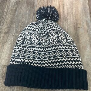 Lands' End Pompom Winter Beanie Hat Navy/White